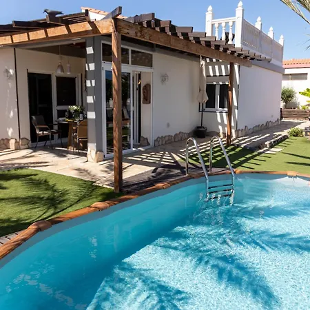 Casa Palmeras Villa